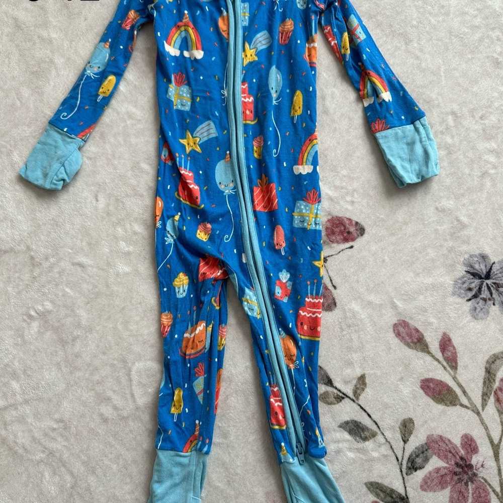 Little Sleepies birthday zippie